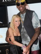 Tara Reid boobs