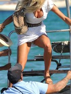 Victoria Silvstedt upskirt