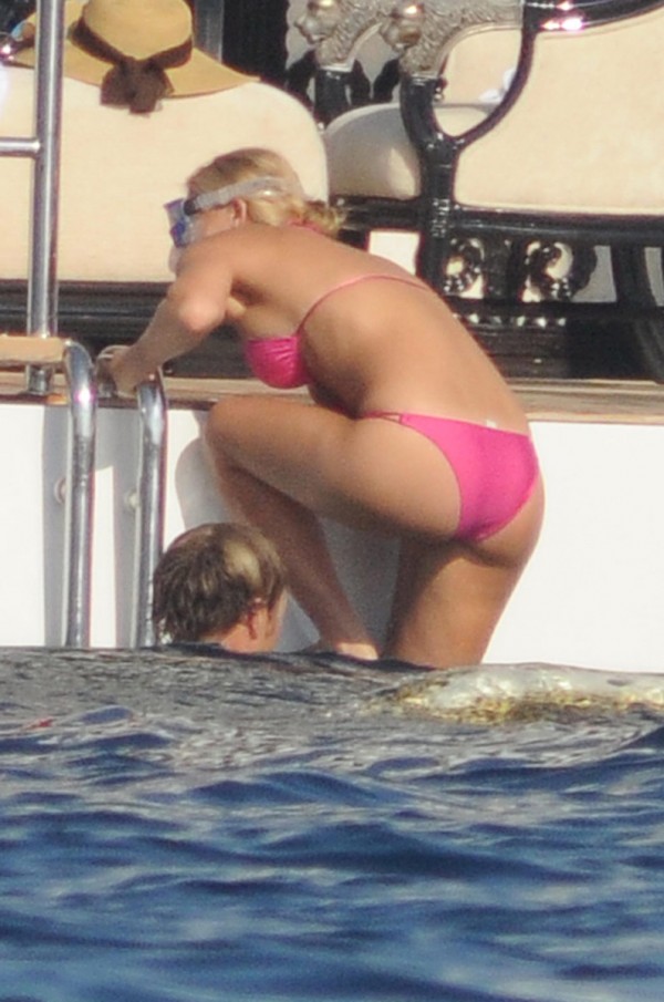 Bar Refaeli Bikini Bar Refaeli Bikini