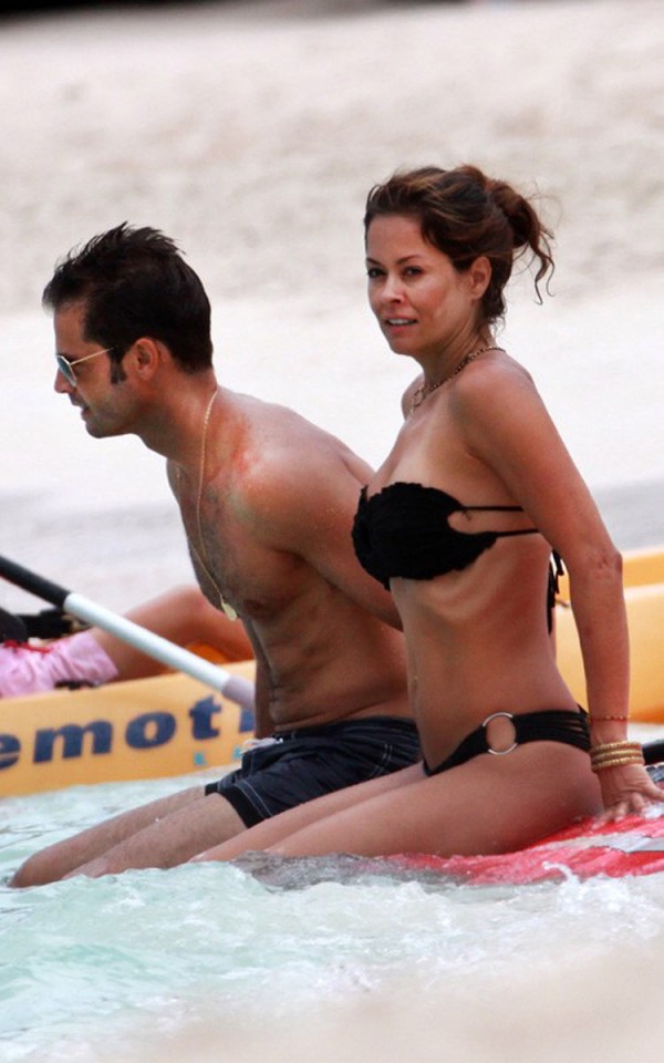 Brooke Burke black bikini Brooke Burke black bikini
