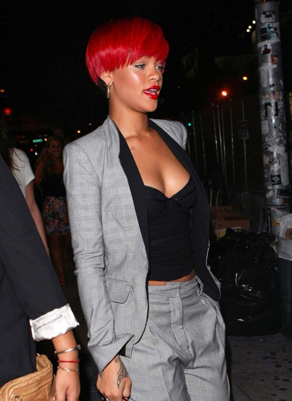 Rihanna big tits Rihanna big tits