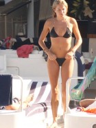 Sienna Miller hot in bikini