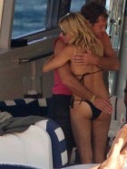 Sienna Miller hot in bikini