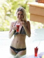 Heidi Montag bikini pics