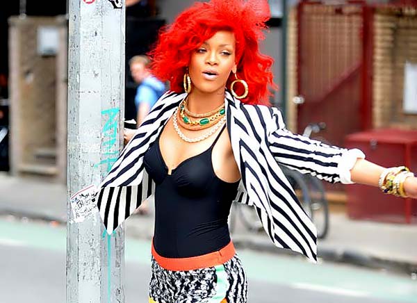 Rihanna hot