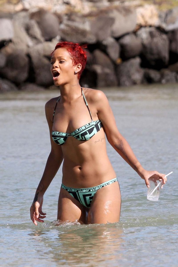 Rihanna vacation