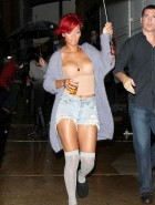 Rihanna hot