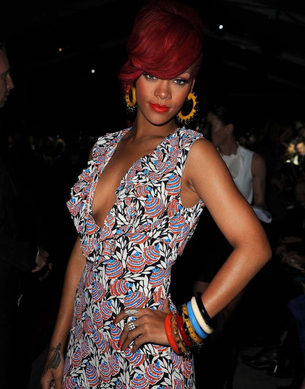 Rihanna poses Rihanna poses
