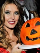 Audrina Patridge halloween costume