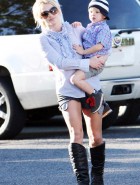 Britney Spears hot short shorts