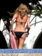 Jennifer Aniston black bikini