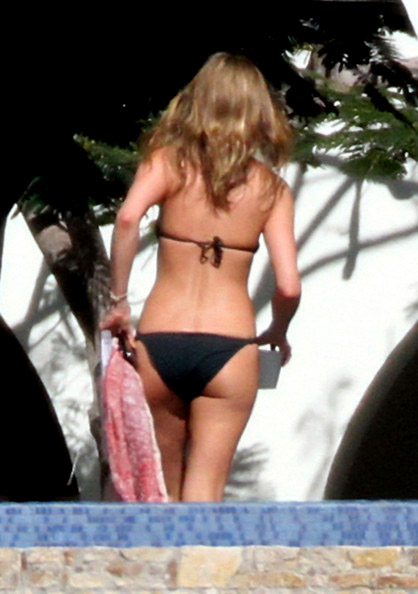 Jennifer Aniston black bikini
