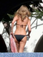 Jennifer Aniston black bikini