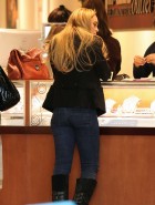 Lindsay Lohan hot booty jeans