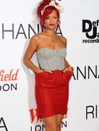 Rihanna cleavage