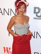 Rihanna cleavage