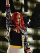 Rihanna hot performing