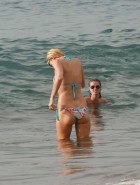 bikini gallery of Paris Hilton