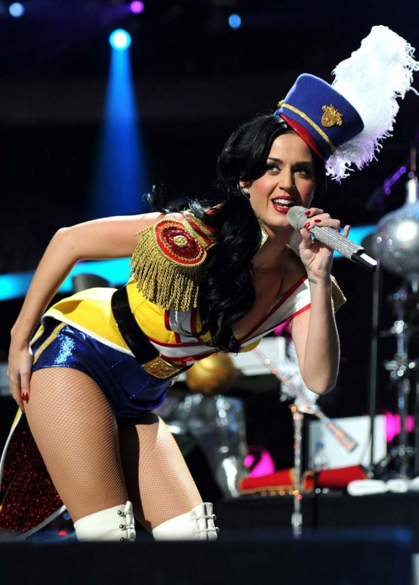 Katy Perry hot boobs