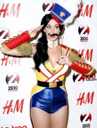 Katy Perry hot boobs