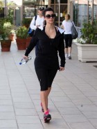 Kim Kardashian hot