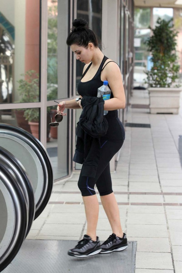 Kim Kardashian hot in spandex