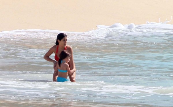 Salma Hayek wet Salma Hayek wet