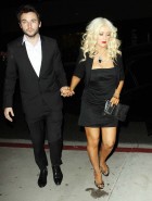 Christina Aguilera fat cleavage