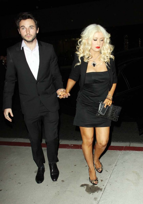 Christina Aguilera fat cleavage