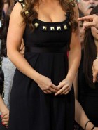 Jennifer Love Hewitt hot cleavage Jennifer Love Hewitt hot cleavage