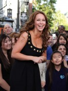 Jennifer Love Hewitt hot cleavage Jennifer Love Hewitt hot cleavage