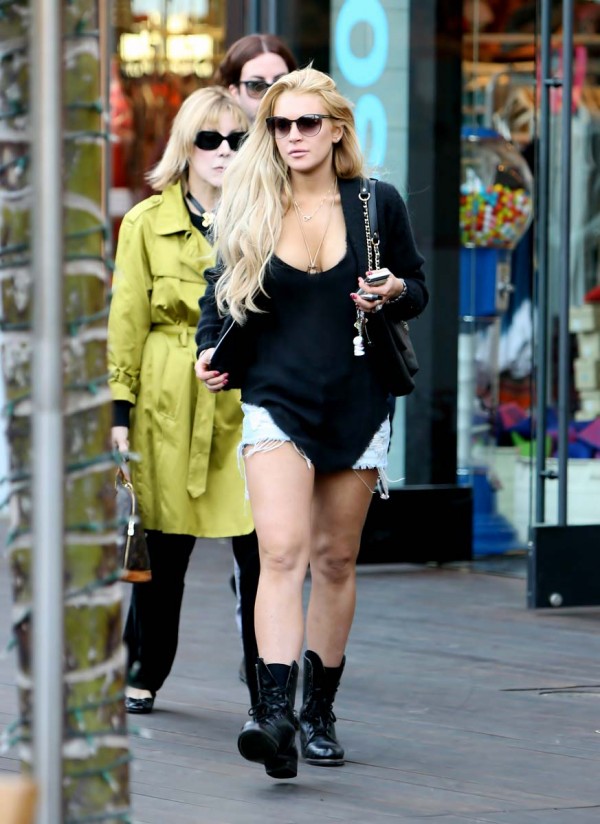 Lindsay Lohan cleavage Lindsay Lohan cleavage