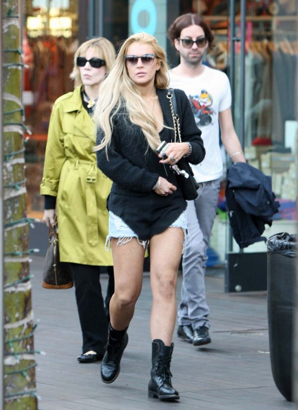 Lindsay Lohan hot legs Lindsay Lohan hot legs