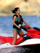 Salma Hayek bikini jet ski