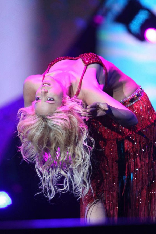 Shakira hot