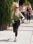 Amanda Seyfried bouncing boobs