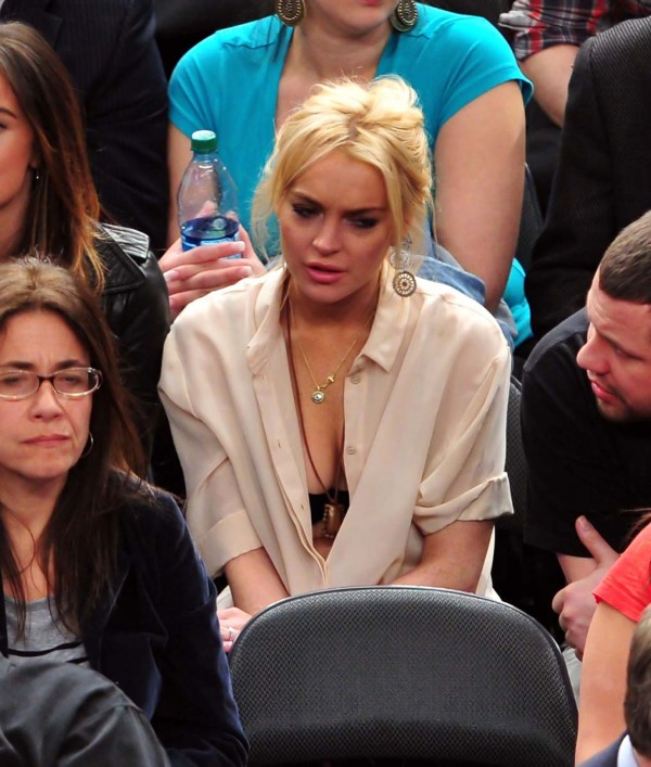 Lindsay Lohan cleavage