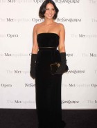 Olivia Munn hot