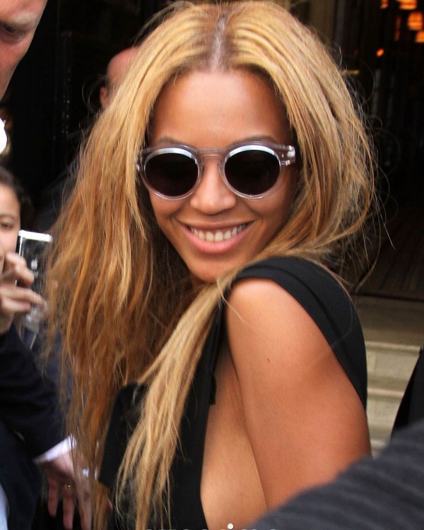 beyonce boob flash nice naked woman pics