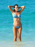 Denise Richards sexy bikini