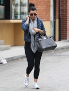 Kim Kardashian hot in leggings