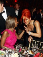 Rihanna cleavage Rihanna cleavage