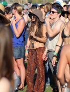 Vanessa Hudgens sexy hippie