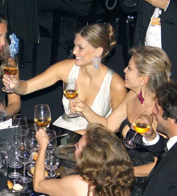 Bar Refaeli and Leonardo DiCaprio break up