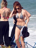 Miley Cyrus hot ass bikini