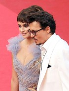 Penelope Cruz cleavage