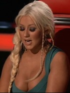 Christina Aguilera cleavage