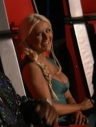 Christina Aguilera cleavage
