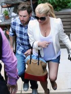 Jessica Simpson cleavage