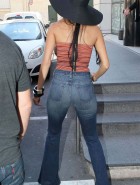 Nicole Scherzinger cleavage jeans